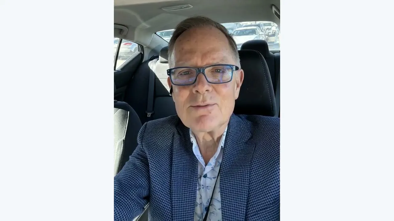 Watch David McElroy: Screening serious buyers